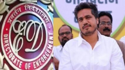 Rohit Pawar : रोहित पवारांना मोठा धक्का! ED कडून पुरवणी आरोपपत्र दाखल, नेमकं प्रकरण काय?