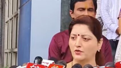 रेव्ह पार्टीप्रकरणी रोहिणी खडसेंवर राज्य महिला आयोगाच्या अध्यक्षा चाकणकरांची टीका