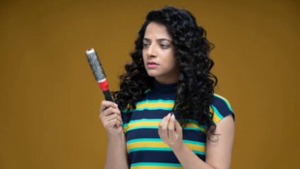 केस गळतीची समस्या होईल कायमची दूर! साजूक तूप आणि अश्वगंधाचा ‘या’ पद्धतीने करा वापर, केस होतील घनदाट