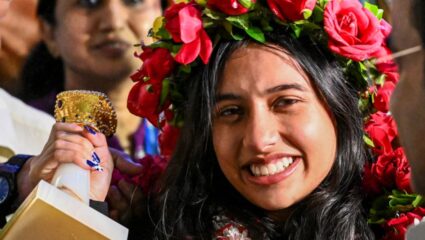 Women’s Chess World Champion : ‘विश्वचषक फायनलमध्ये कोणताच दबाव नाही..’, ग्रँडमास्टर दिव्या देशमुखचा विजयानंतर मोठा खुलासा