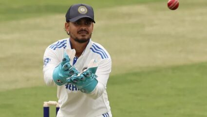 IND vs ENG: टीम इंडियात पुनरागमनापुर्वीच इशान किशनकडून ‘उपलब्ध नसल्याचा’ संदेश! नेमकं काय घडलं? वाचा सविस्तर..