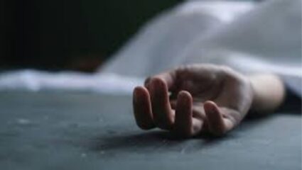 पत्नीच्या छळाला कंटाळून एका तरुणाने केली आत्महत्या; प्रियकरासोबत मिळून तुला संपवेन….