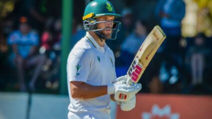 Zim vs SA : क्रिकेट विश्वात तहलका! दक्षिण आफ्रिकेच्या Wian Mulder चे विश्वविक्रमी त्रिशतक