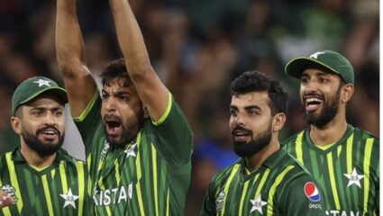 PAK vs BAN : पाकिस्तान क्रिकेट संघाला मोठा धक्का! बांगलादेशविरुद्धच्या मालिकेपूर्वी ‘हा’ धाकड गोलंदाज दुखापतग्रस्त 