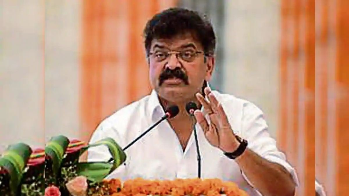 Jitendra Awhads Scathing Criticism Of The Rummy Gambling Case Which Has Turned Maharashtra Into A Gambling Den