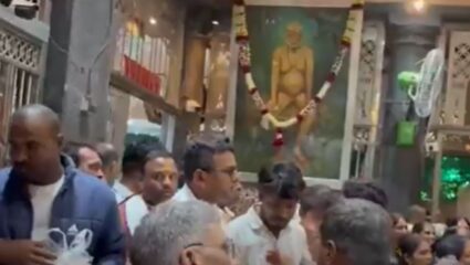Akkalkot : गुरूपौर्णिमेनिमित्त वटवृक्ष मंदिरात विविध धार्मिक कार्यक्रम