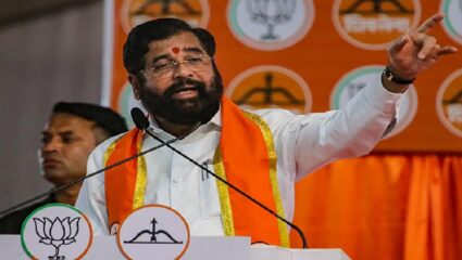 Eknath Shinde : संत साहित्य भारतातील १४ भाषांमध्ये पोहोचण्यासाठी प्रयत्न करणार, उपमुख्यमंत्री एकनाथ शिंदे यांची ग्वाही