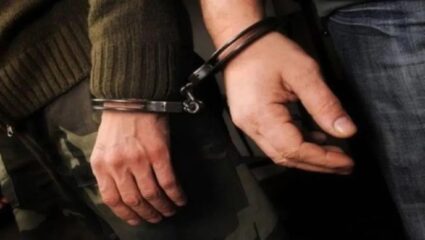 Crime News : पोलिसांच्या सतर्कतेने चोरट्यांचा डाव फसला; दोघांना ठोकल्या बेड्या