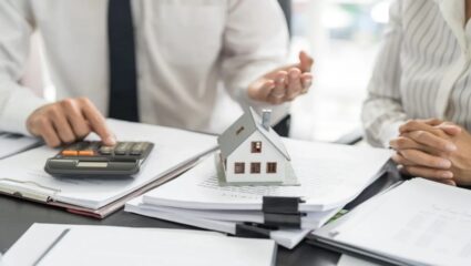 कुणी घर घेता का घर! जून तिमाहीत घरांची विक्री मंदावली, घर परवडण्याबाबतच्या चिंता कायम