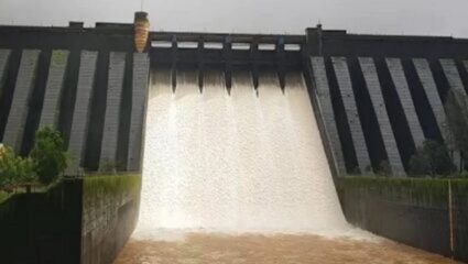 कोयना धरणांतर्गत पावसाचा जोर वाढला; धरणात 76.81 टीएमसी पाणीसाठा