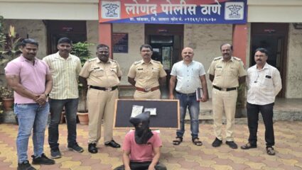 टाईल्सच्या दुकानातून चोरी; लोणंद पोलिसांनी आरोपींना 12 तासात ठोकल्या बेड्या