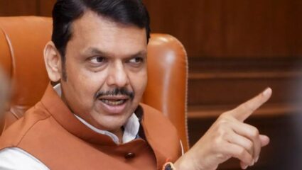 Maharashtra Assembly Session 2025: विरोधकांच्या हाती आयते कोलीत देऊ नका; फडणवीसांचा वाचाळवीर आमदारांना थेट इशारा
