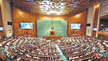 Vice President Election : उपराष्ट्रपतिपदासाठी भाजपकडून आता ‘या’ नावाची जोरदार चर्चा; संघाचाही दबाव?