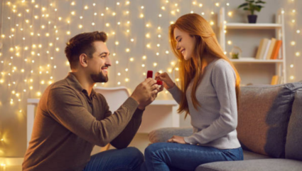 तरुणांनो! प्रपोज करताना टाळा ‘या’ चुका; होकार हवाय ना… करा ‘या’ टिप्स फॉलो