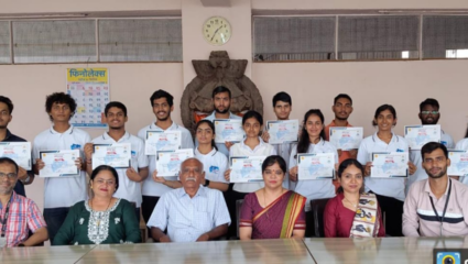विवा महाविद्यालयाचा एक अनोखा उपक्रम! विद्यार्थ्यांमध्ये लोकशाही कार्यपद्धतीची जाणीव करून देणे मुख्य हेतू