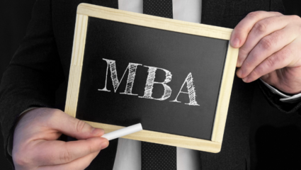 MBA केल्याने मिळतो उत्तम पगार? काय आहे फायदे? जाणून घ्या