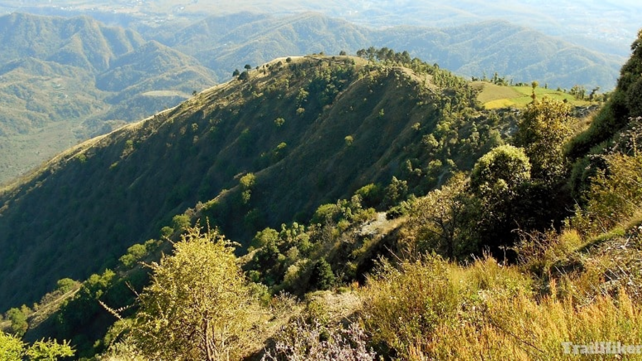 जरी लोकं या ठिकाणी भेट देत असली तर येथे येणाऱ्या लोकांची संख्या त्या मानाने फारच कमी आहे. 