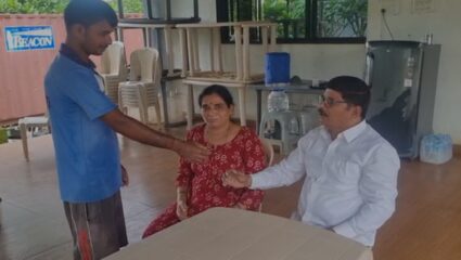 Karjat News: रिसॉर्टवरील सफाई कर्मचाऱ्याचा प्रामाणिकपणा, पाच ग्रॅम सोन्याची अंगठी केली परत