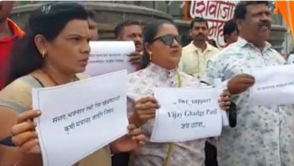 Solapur : Suraj Chavan यांना पक्षातून त्वरित निलंबित करण्यात आले नाही, तर….;  कार्यकर्त्यांनी व्यक्त केला संताप