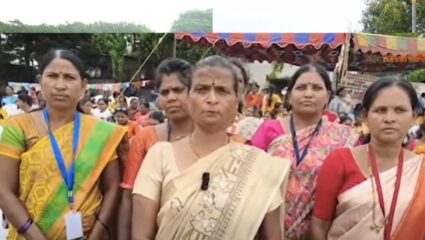 Yavatmal : महिला आर्थिक विकास महामंडळाच्या कंत्राटी कर्मचाऱ्यांचा जिल्हाधिकारी कार्यालयावर मोर्चा