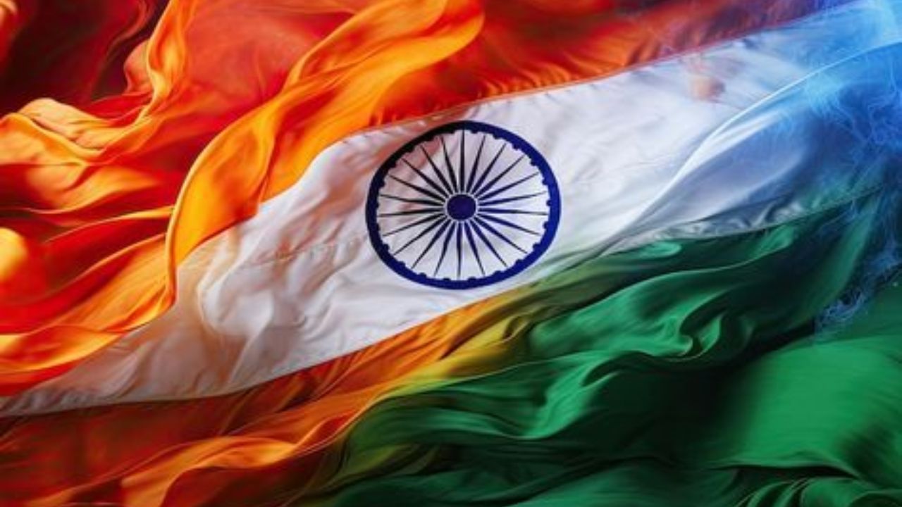 आता आम्ही तुम्हाला अशा ३ देशांबद्दल सांगणार आहोत ज्यांच्या राष्ट्रीय ध्वजांमध्ये तिरंग्यासारखेच रंग आहेत, परंतु त्या रंगांचाअर्थ आणि ध्वजांच्या रचनेत फरक आहे.
