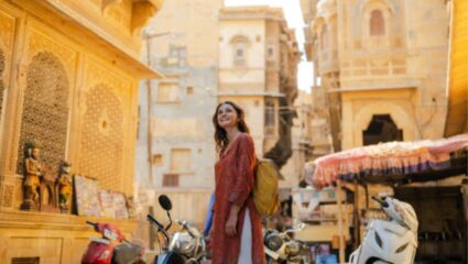 मोफत सफर! भारतातील या शहरांत एकही पैसा खर्च करण्याची गरज नाही, जेवण-राहण्याची व्यवस्था सर्व फ्री