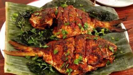 Gatari Special : केळीच्या पानात बनवून पहा मसालेदार पापलेट फ्राय; पारंपरिक आहे रेसिपी