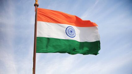 जगातील ३ देशांच्या ध्वजावर आहे तिरंग्याचा रंग; हुबेहूब कलर असूनही दिसायला वेगळे अन् अर्थही निराळा…