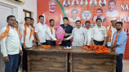 Palghar News : पालघरमध्ये महायुतीची ताकद वाढली; भाजपमध्ये शेकडो कार्यकर्त्यांचा जाहीर प्रवेश