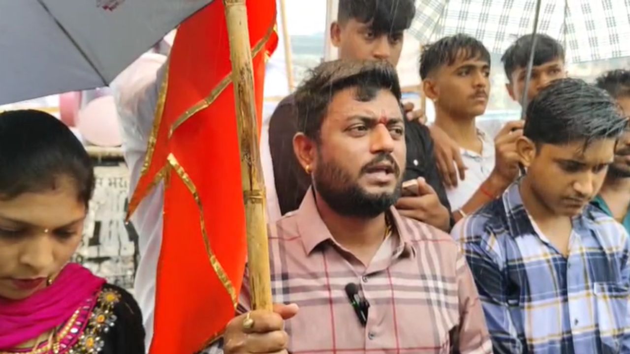 The Main Square In The City Must Be Renamed Diwa Residents Demand It