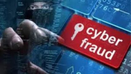 Cyber Fraud : ज्येष्ठ नागरिकाला ऑनलाईन प्रेम पडलं महागात; सायबर चोरट्यांकडून ९ कोटींची फसवणूक