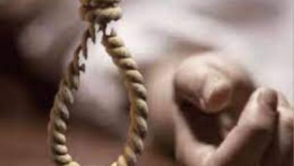 Jalgaon News : मला विसरून जा, असं कसं सांगू शकते तू? गर्लफ्रेंडने लग्नाला नकार देताच तरुणाने संपवले जीव; शेवटचा व्हिडीओ वायरल
