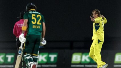 AUS vs SA: ऑस्ट्रेलियाने दोन पराभवांचा वचपा काढला, अखेरच्या सामन्यात दक्षिण आफ्रिकेचा 276 धावांनी धुव्वा