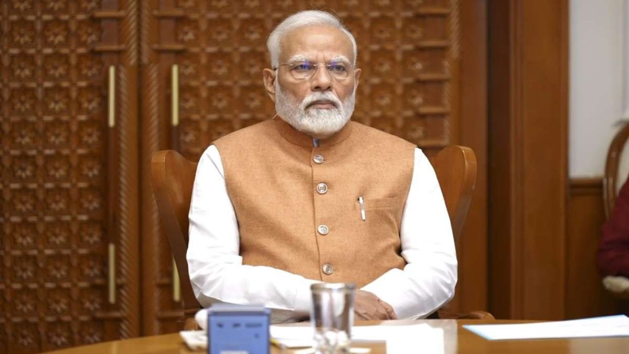 Modi Government Gives A Big Gift Of Rs 4200 Crore To Engineering Students Merite Scheme Approved