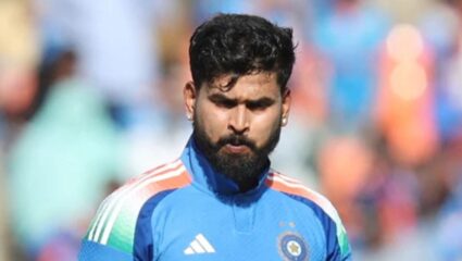 Asia cup 2025 : ‘..त्याच्यासारखी कामगिरी कुणाची नाही’, अय्यरच्या समर्थनार्थ ‘या’ माजी भारतीय क्रिकेटपटूची मैदानात उडी