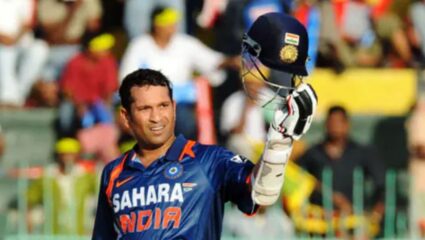 ‘मी  बोर्डासाठी नाही, भारतासाठी खेळतो..’, सचिन तेंडुलकरने सुरु केलेली ३३ वर्षांपूर्वीची ‘ती’ प्रथा आज देखील कायम
