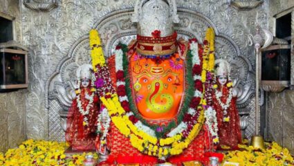 Famous Ganpati temples in MP : मध्य प्रदेशातील गणपतीच्या ‘या’ प्रसिद्ध मंदिरांमध्ये भेट दिल्यास होते प्रत्येक इच्छा पूर्ण