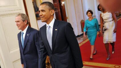 ओबामा आणि जॉर्ज बुशच्या फोटोंना नाही White House मध्ये थारा; राष्ट्राध्यक्षांना बघवेना चेहरा, नेमकं कारण काय?
