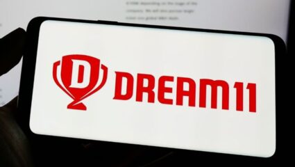 ऑनलाइन गेमिंग बिलामुळे Dream 11 बंद होणार? BCCI लाही कोट्यवधींचा फटका बसणार?