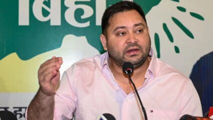 तेजस्वी यादव यांचा डाव त्यांच्यावर पलटला! निवडणूक आयोगाने सुरु केली दुसऱ्या मतदार कार्डची चौकशी