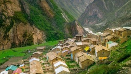 उत्तराखंडचे भविष्य धोक्यात? होम स्टेच्या वाढत्या प्रभावामुळे पर्वताची अन् निसर्गाची हानी