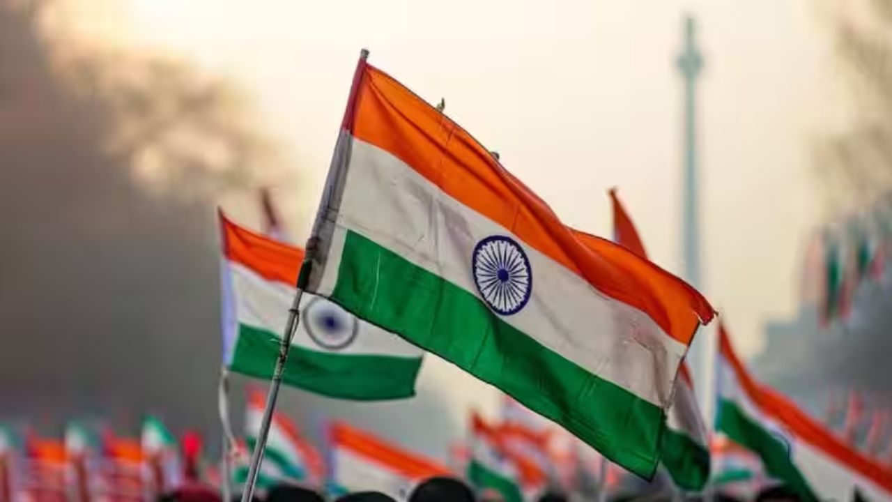 Independence Day 2025: Bihar's Purnia City hoist's flag a day before Independence Day, Know the special reason behind this tradition