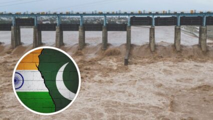 India warns Pakistan : पहलगाम हल्ल्यांनंतर भारताने प्रथमच साधला पाकिस्तानशी थेट संवाद; दिला सावधानतेचा इशारा