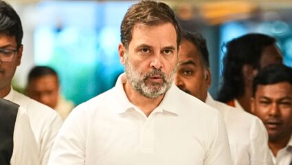 निवडणुकीच्या तोंडावर काँग्रेसला मोठा धक्का! ६ वेळा आमदार राहिलेल्या नेत्याचा पक्षाला रामराम