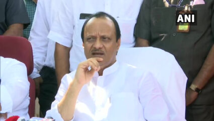 Ajit Pawar: बारामती शहरात मुख्य ठिकाणी ‘सिग्नल यंत्रणा’ बसवा; अजित पवारांचे निर्देश