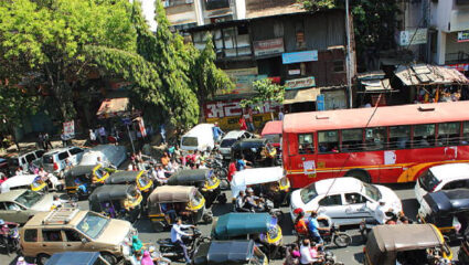 पुण्यातील बेशिस्त वाहतुकीवर, अपघातांवर नियंत्रण कसे मिळवणार? पहा काय म्हणाले RTO अधिकारी? वाचा सविस्तर मुलाखत