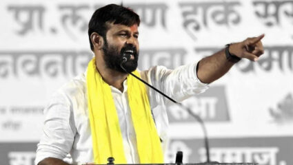Maharashtra Politics: मराठा आंदोलनाआधीच बीडमध्ये मोठी घटना; OBC नेते लक्ष्मण हाकेंच्या गाडीवर…