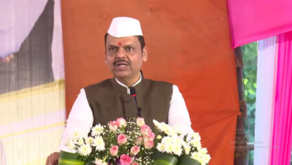 Devendra Fadnavis: मुंबईकरांचे पोट भरणाऱ्यांना मिळणार हक्काची घरे; मुख्यमंत्री फडणवीसांनी केली ‘ही’ घोषणा