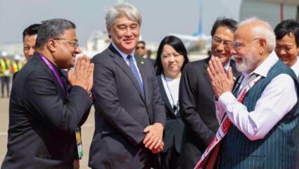 PM Modi In Japan : भारताला जपान प्रवासाचे मोठे फळ; 40 अब्ज डॉलर्सपेक्षा जास्त गुंतवणूक; AI, सेमीकंडक्टर आणि बुलेट ट्रेन चर्चेत