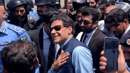 Imran Khan : पाकिस्तानात पुन्हा सत्तासमीकरण बदलणार? माजी पंतप्रधान इम्रान खान तुरुंगातून बाहेर येणार?